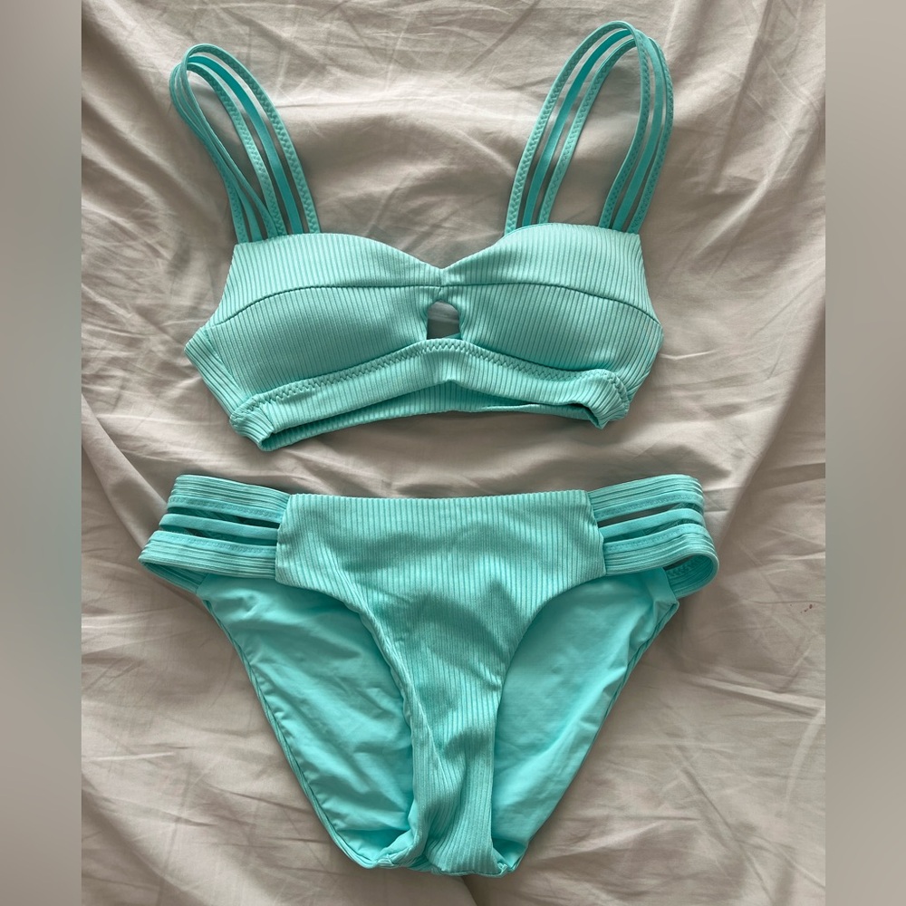 Isabella Rose QUEENSLAND MAUI RibbedIllusion Bikini Size S